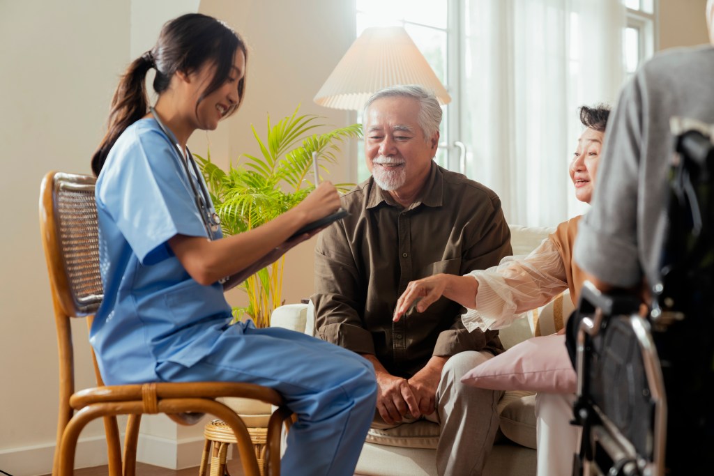 5 Signs; It Might Be Time to Move to a Care&nbsp;Facility